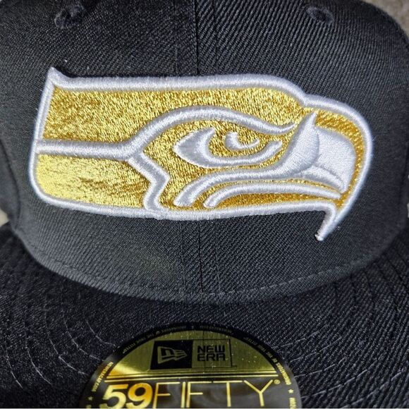 NEW ERA Seattle Seahawks Reflective Metallic Gold Fitted Cap  Size71/4 - Picture 6 of 12